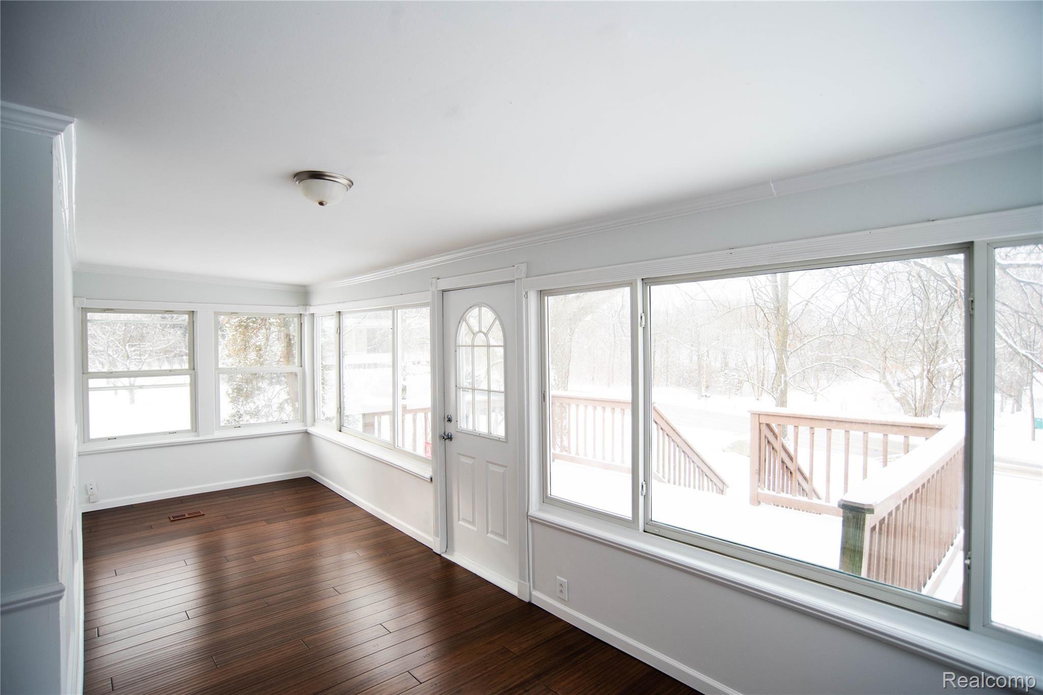 4925 Clarkston Road Clarkston, MI 48348 - Photo 10 of 18 untitled-14.jpg