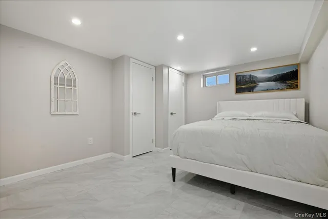 $849,000 | 70 Nevada Street, Hicksville, NY 11801