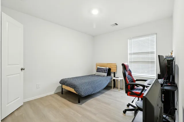 $1,825 | 379 Jewett Meadow Drive, Magnolia, TX 77354