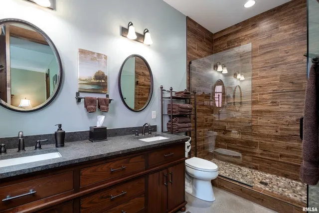 $3,450,000 | 5122 230th Street North, Unit NORTH, Port Byron, IL 61275