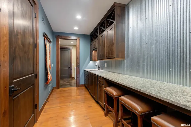 $3,450,000 | 5122 230th Street North, Unit NORTH, Port Byron, IL 61275