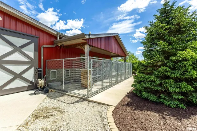 $3,450,000 | 5122 230th Street North, Unit NORTH, Port Byron, IL 61275