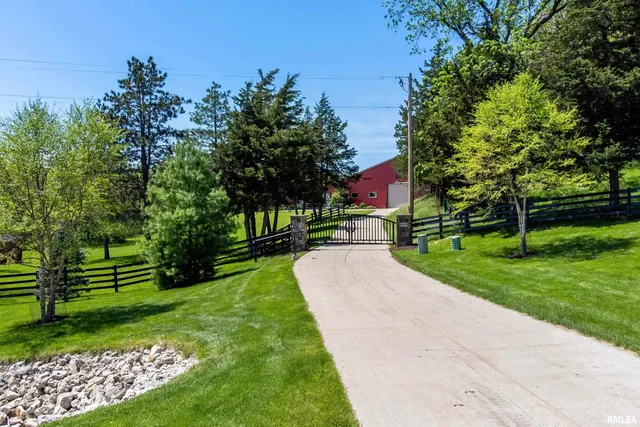 $3,450,000 | 5122 230th Street North, Unit NORTH, Port Byron, IL 61275