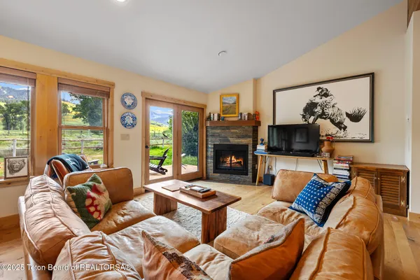 $2,495,000 | 3355 East Horse Creek Road, Jackson, WY 83001