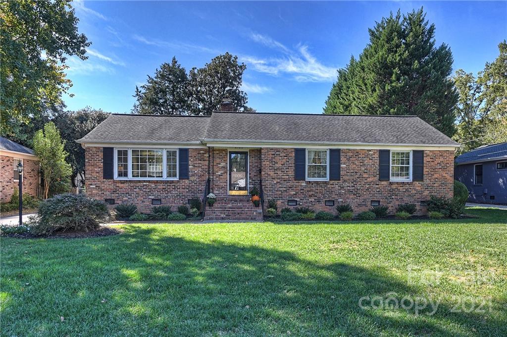 4100 Rutherford Drive Charlotte, NC 28210 - Photo 2 of 48 Gallery Image 2