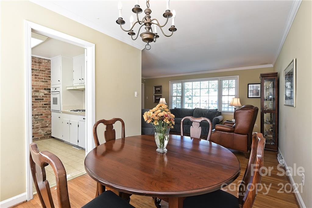 4100 Rutherford Drive Charlotte, NC 28210 - Photo 14 of 48 Gallery Image 14