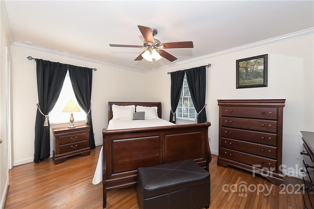 4100 Rutherford Drive Charlotte, NC 28210 - Photo 30 of 48 Gallery Image 30