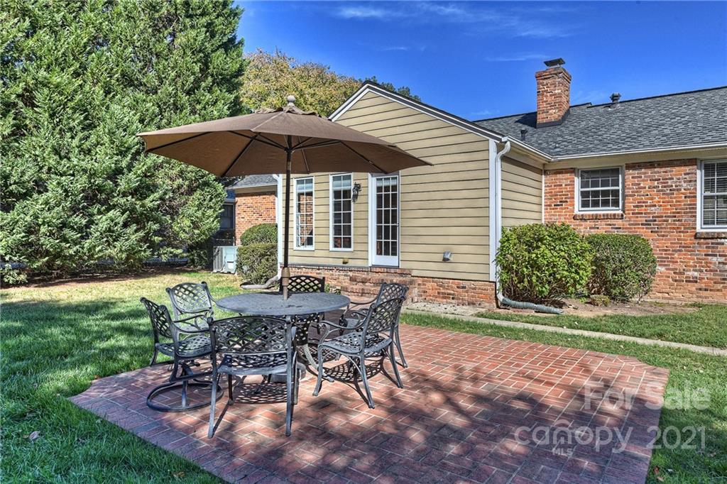 4100 Rutherford Drive Charlotte, NC 28210 - Photo 39 of 48 Gallery Image 39