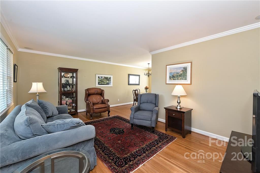 4100 Rutherford Drive Charlotte, NC 28210 - Photo 5 of 48 Gallery Image 5