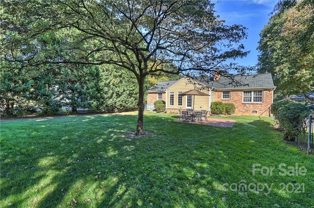 4100 Rutherford Drive Charlotte, NC 28210 - Photo 46 of 48 Gallery Image 46