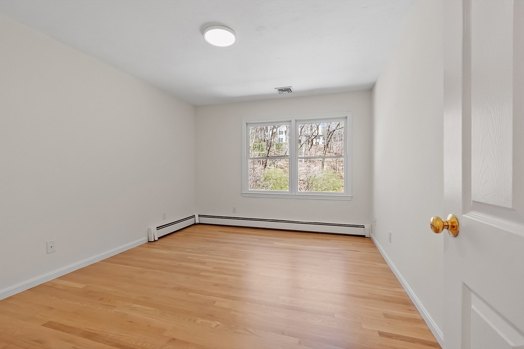 598 Barretts Mill Road Concord, MA 01742 - Photo 20 of 34