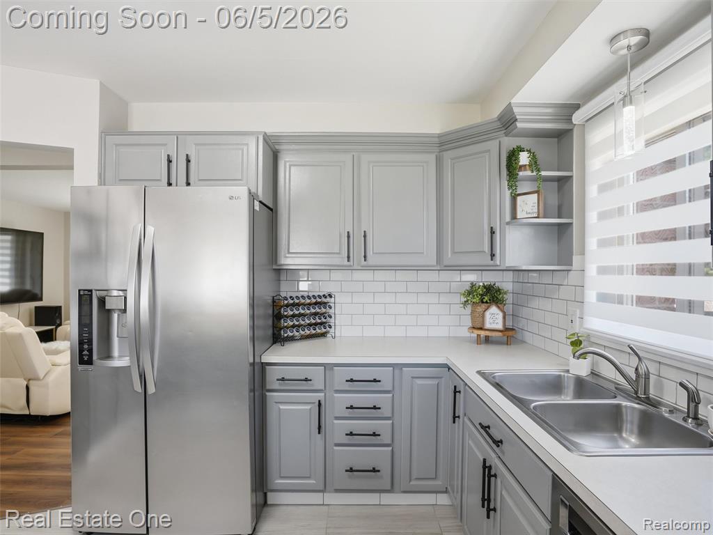 4603 East Thirteen Mile Road Warren, MI 48092 - Photo 12 of 33