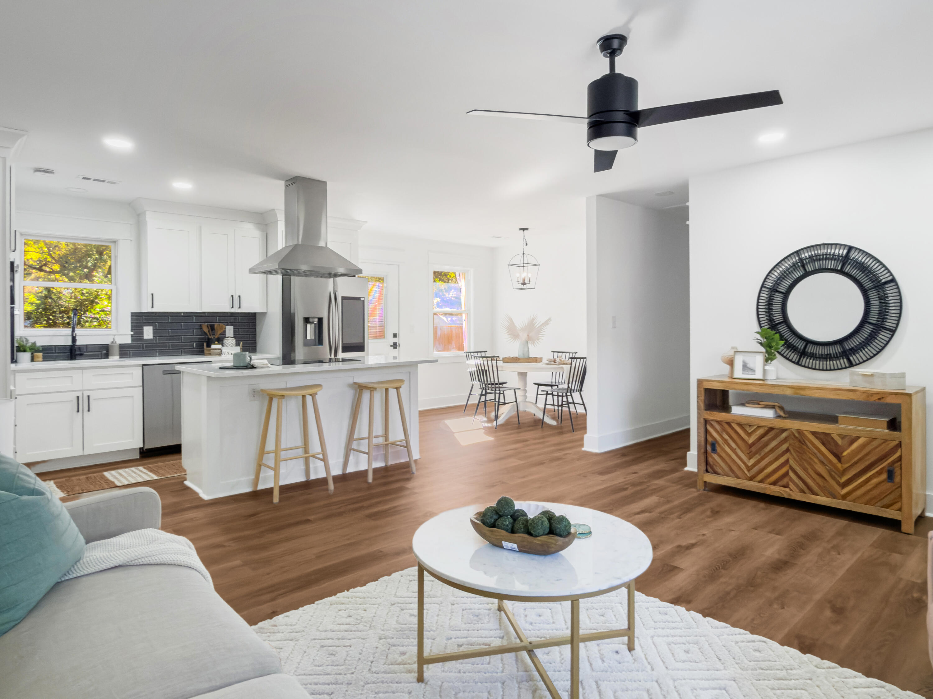 1273 Mathis Ferry Road Mount Pleasant, SC 29464 - Photo 22 of 41 Photo Dec 11 2025, 12 21 15 PM