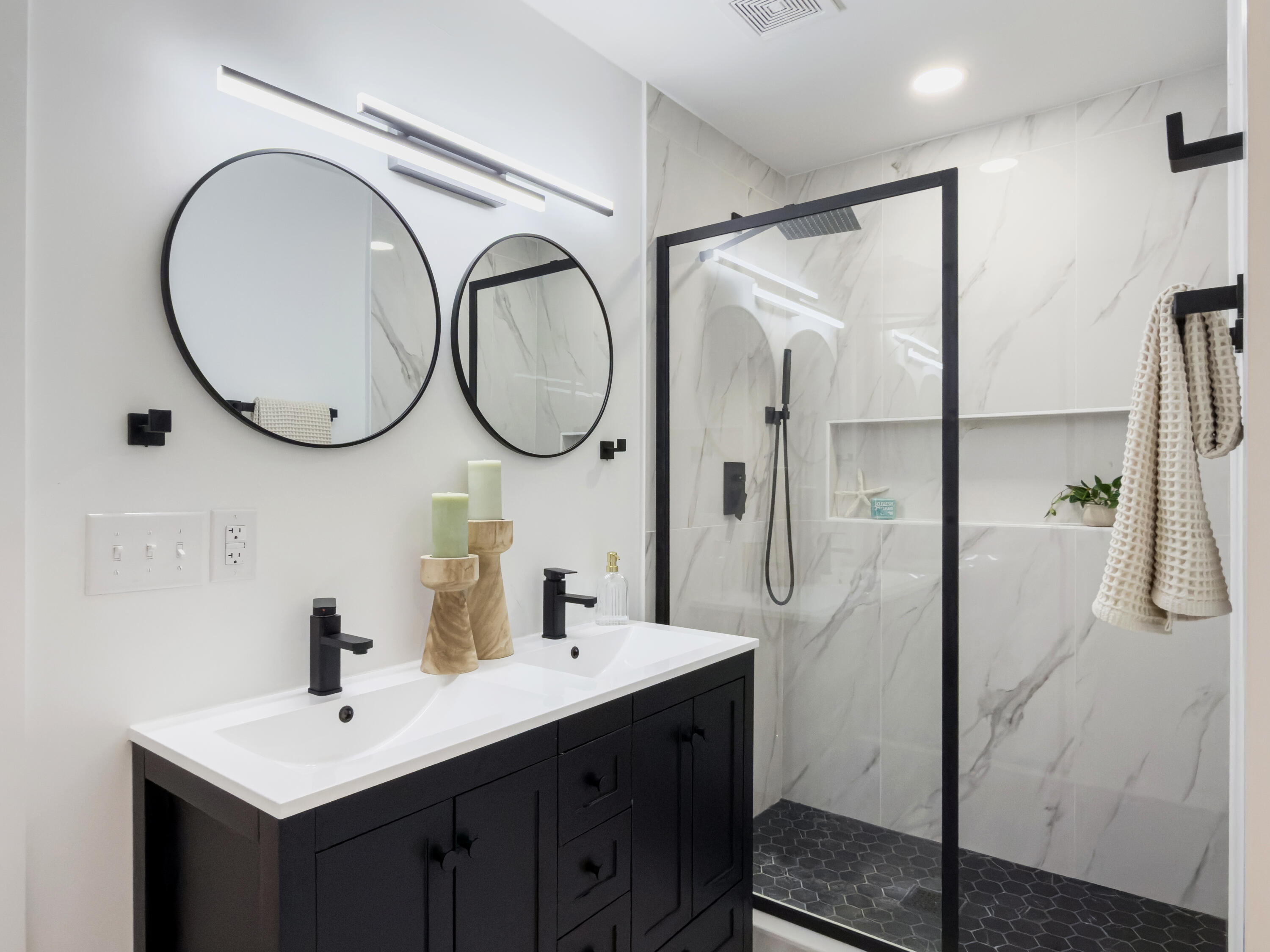 1273 Mathis Ferry Road Mount Pleasant, SC 29464 - Photo 29 of 41 Photo Dec 11 2025, 12 19 32 PM