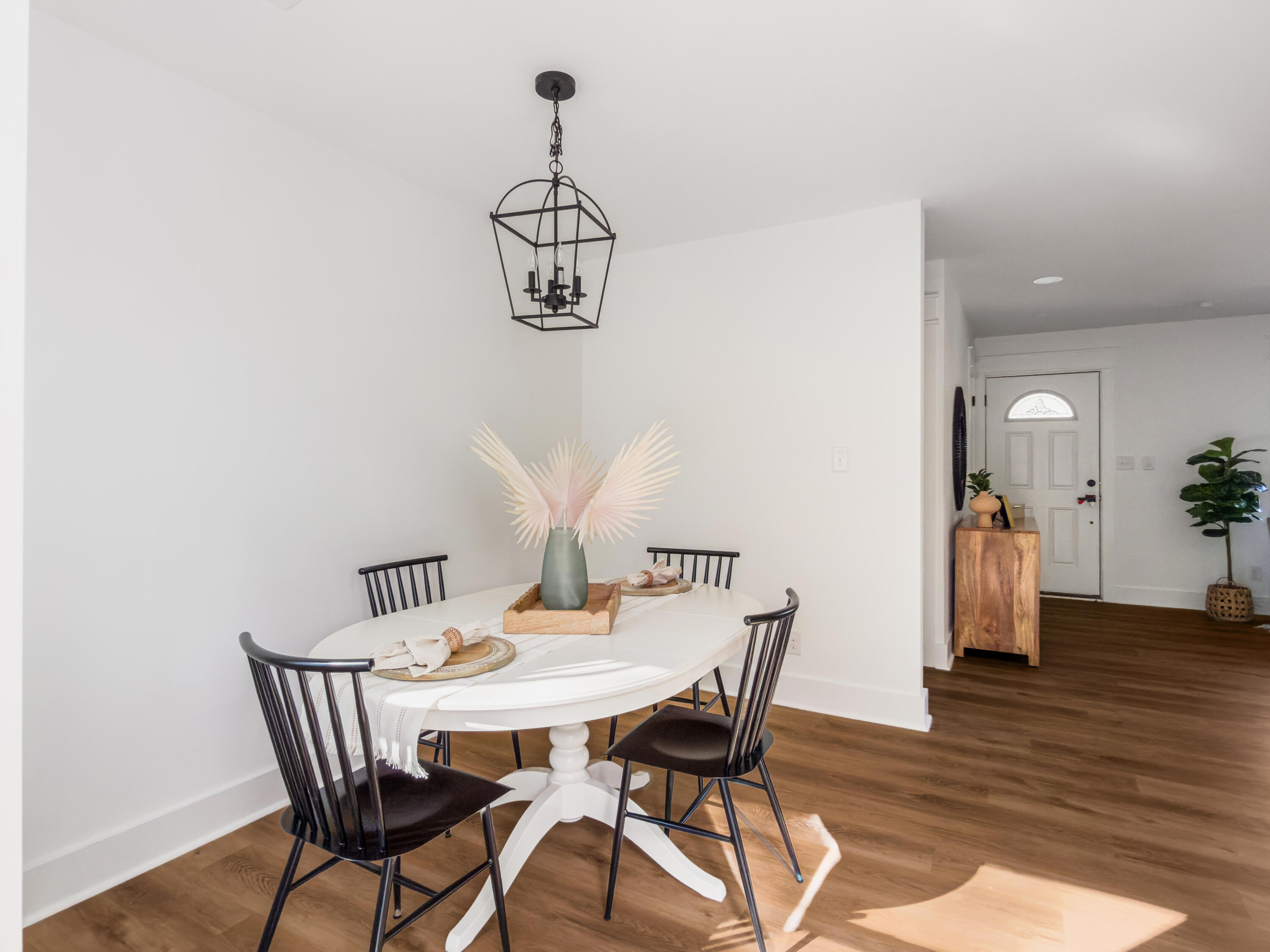 1273 Mathis Ferry Road Mount Pleasant, SC 29464 - Photo 6 of 41 Photo Dec 11 2025, 12 27 05 PM