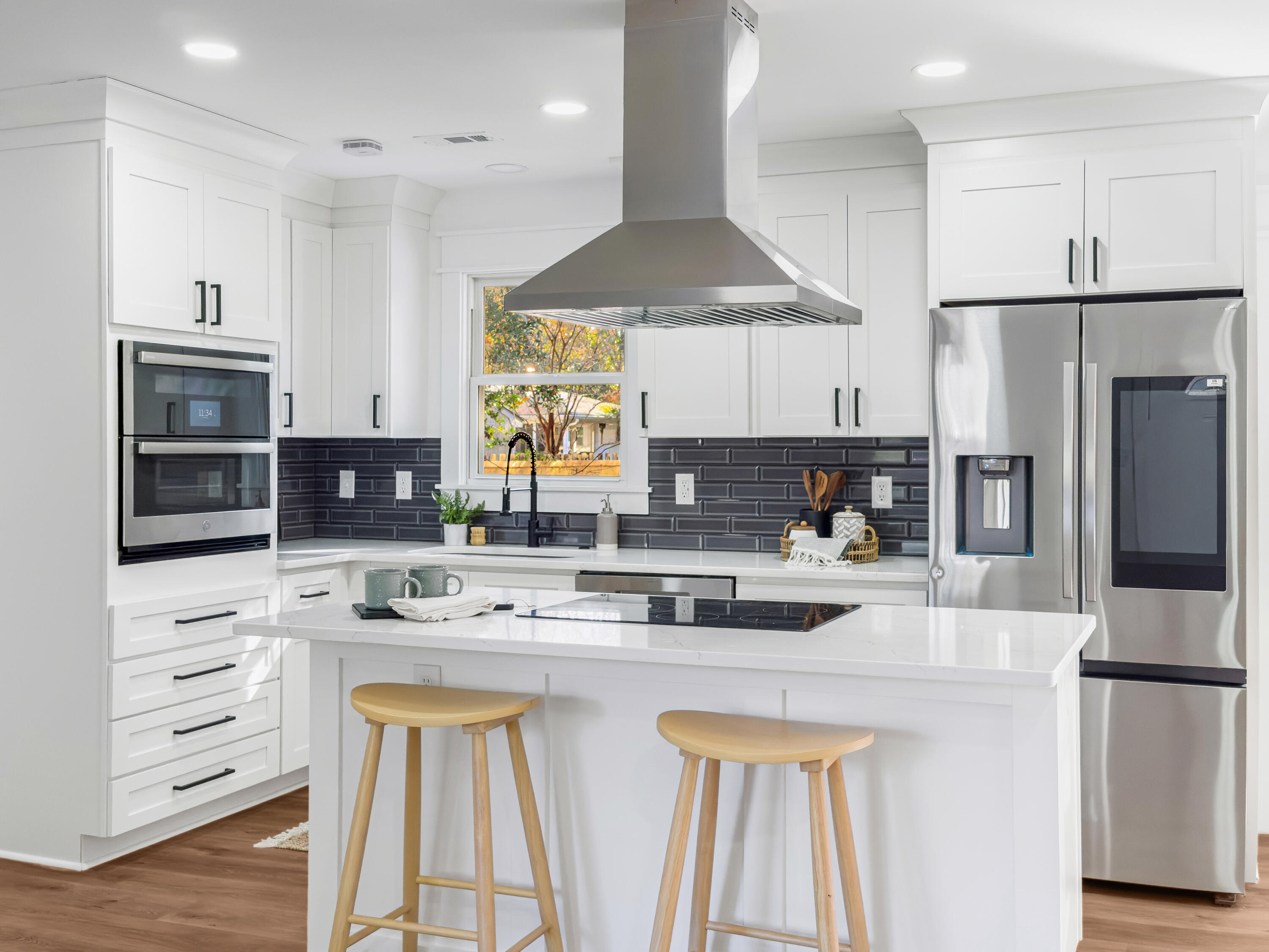 1273 Mathis Ferry Road Mount Pleasant, SC 29464 - Photo 10 of 41 Photo Dec 11 2025, 12 22 31 PM