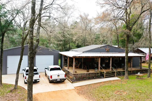 $389,000 | 233 Private Road 247, Oakwood, TX 75855