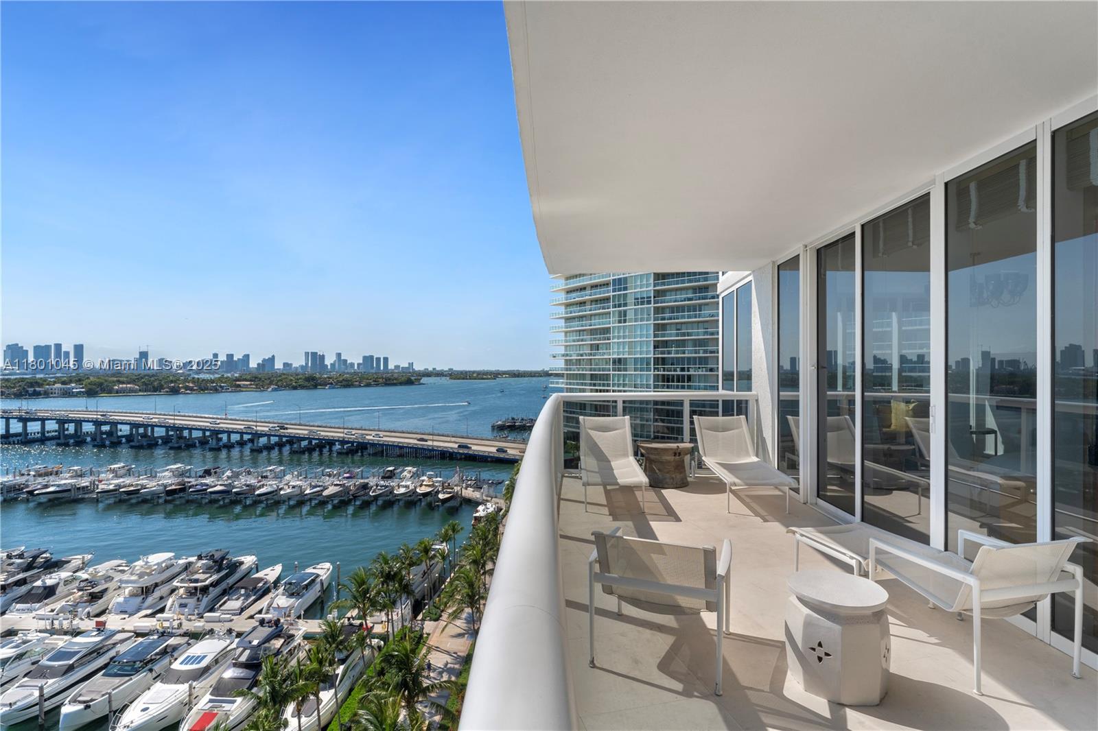 400 Alton Road, Unit 1101 Miami Beach, FL 33139 - Photo 11 of 31