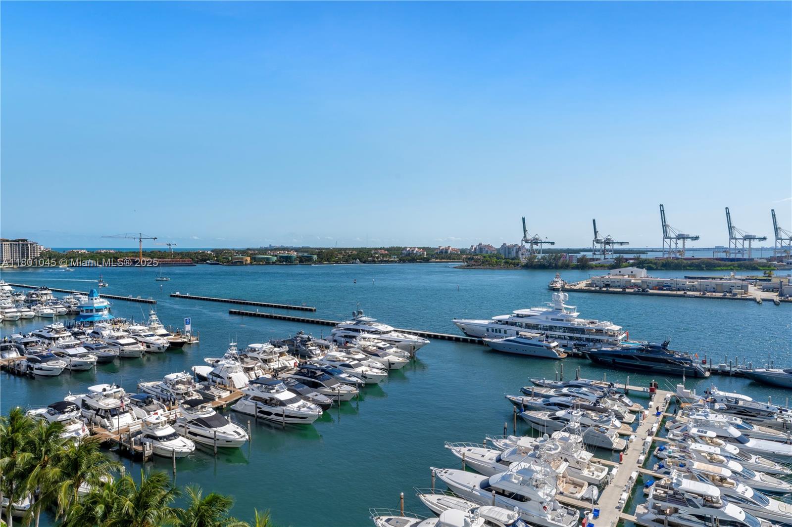 400 Alton Road, Unit 1101 Miami Beach, FL 33139 - Photo 13 of 31 an aerial view of a ocean view
