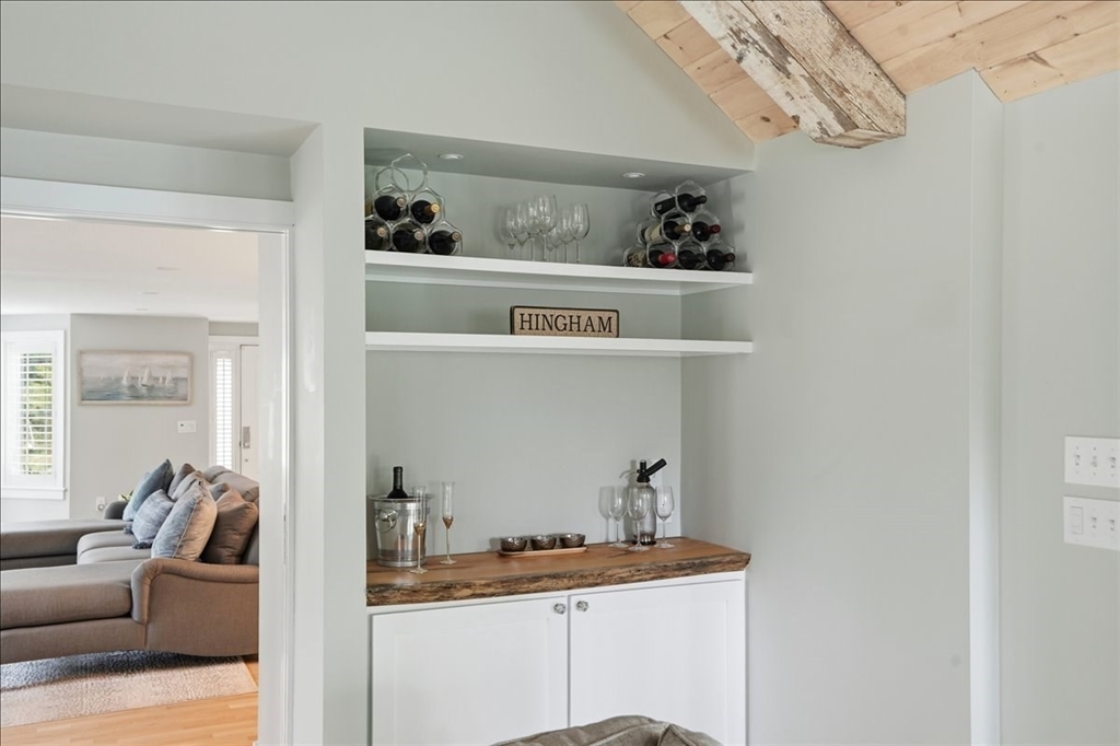 141 Wompatuck Road Hingham, MA 02043 - Photo 13 of 41