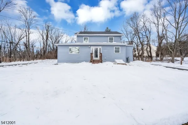 $489,900 | 70 Lake Wallkill Road, Vernon, NJ 07461