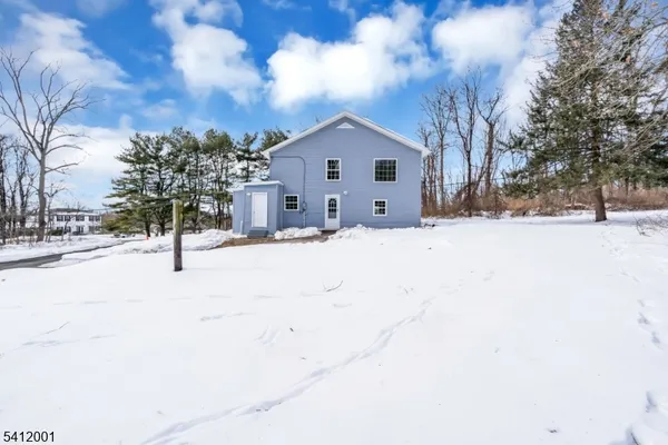 $489,900 | 70 Lake Wallkill Road, Vernon, NJ 07461