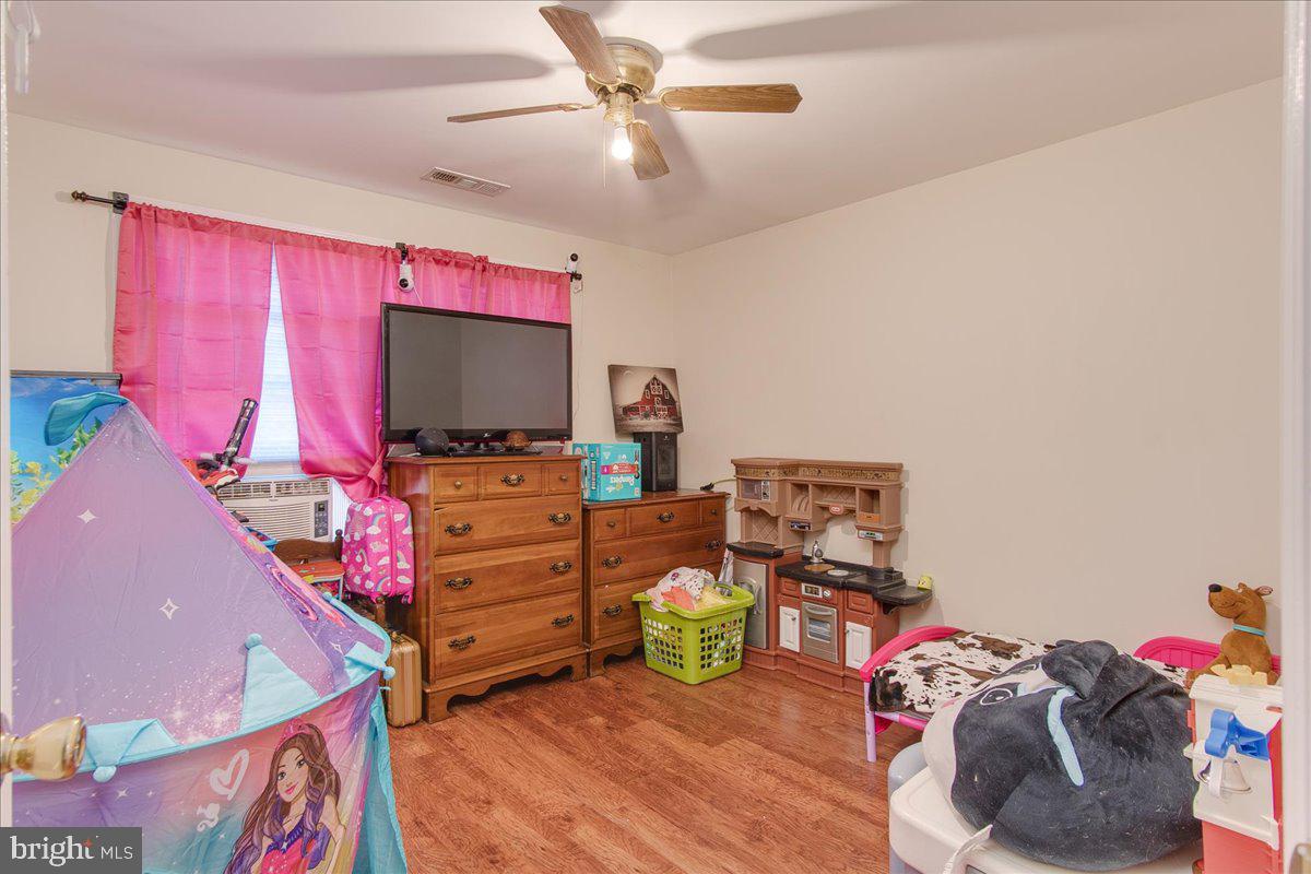 3441 Chestnut Grove Road Keedysville, MD 21756 - Photo 16 of 39 Gallery Image 16