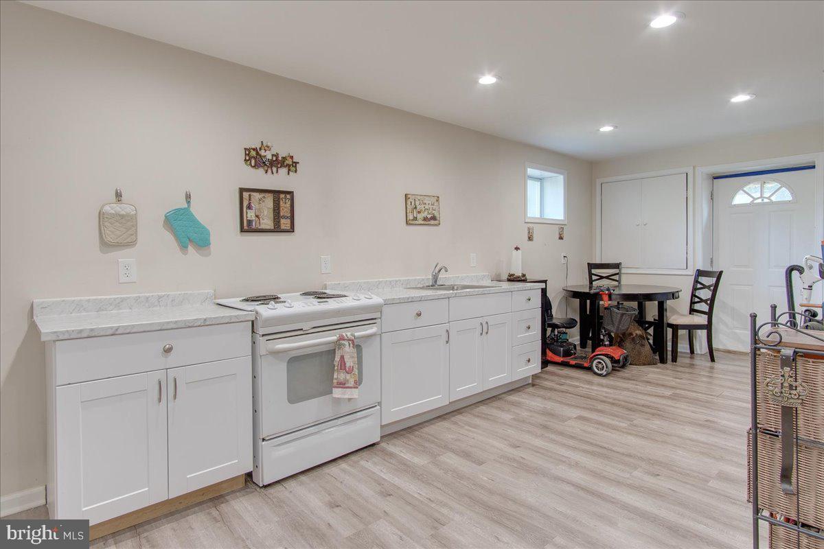 3441 Chestnut Grove Road Keedysville, MD 21756 - Photo 19 of 39 Gallery Image 19