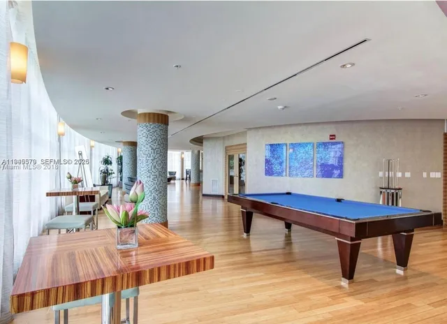 $3,100 | 244 Biscayne Boulevard, Unit 1210, Miami, FL 33132