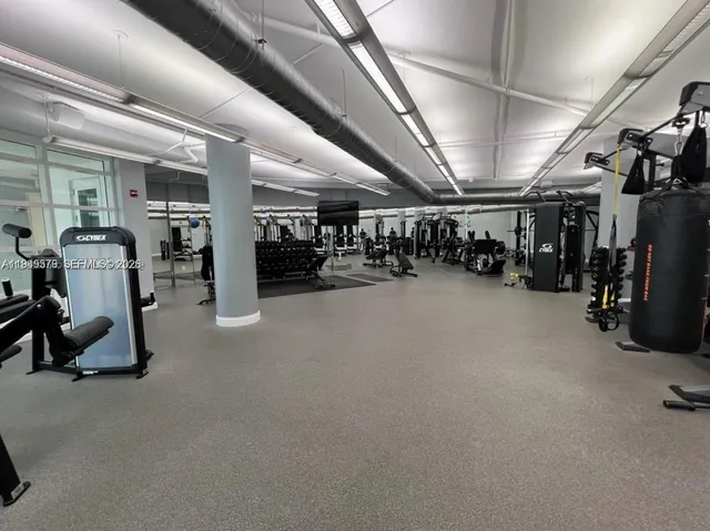 $3,100 | 244 Biscayne Boulevard, Unit 1210, Miami, FL 33132