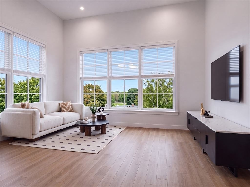 596 Washington Street, Unit 202 Whitman, MA 02382 - Photo 7 of 22