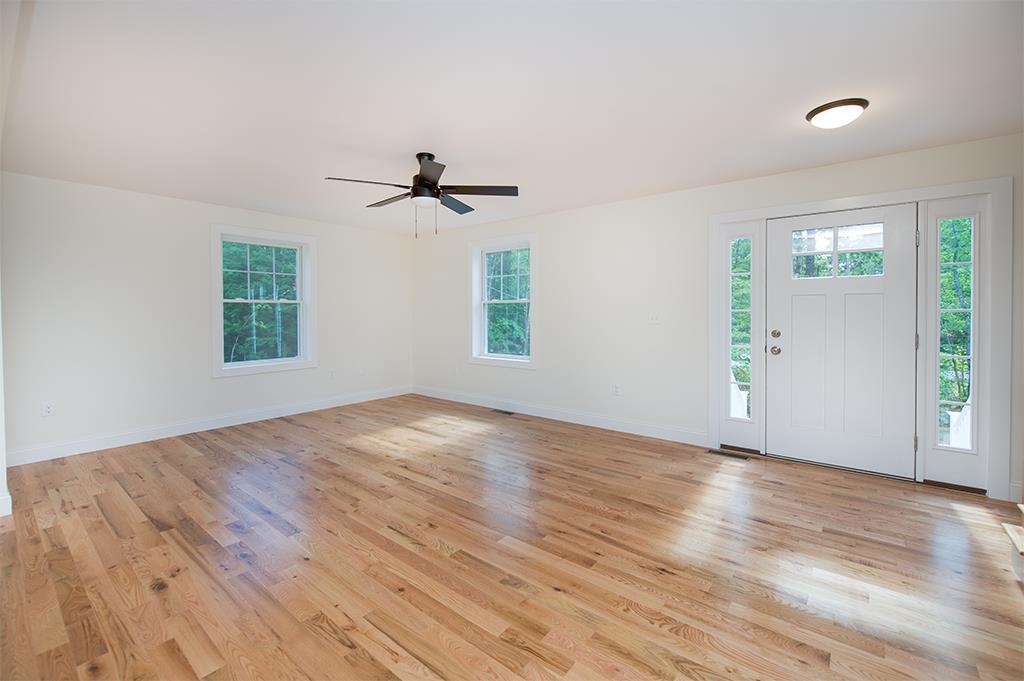 108 Pinkham Road Middleton, NH 03887 - Photo 6 of 10 Gallery Image 6
