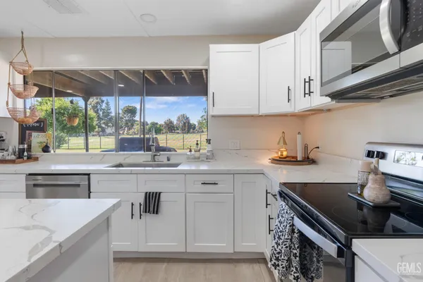 $554,000 | Undisclosed Address, Bakersfield, CA 93309