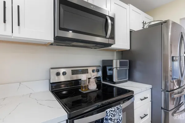 $554,000 | Undisclosed Address, Bakersfield, CA 93309