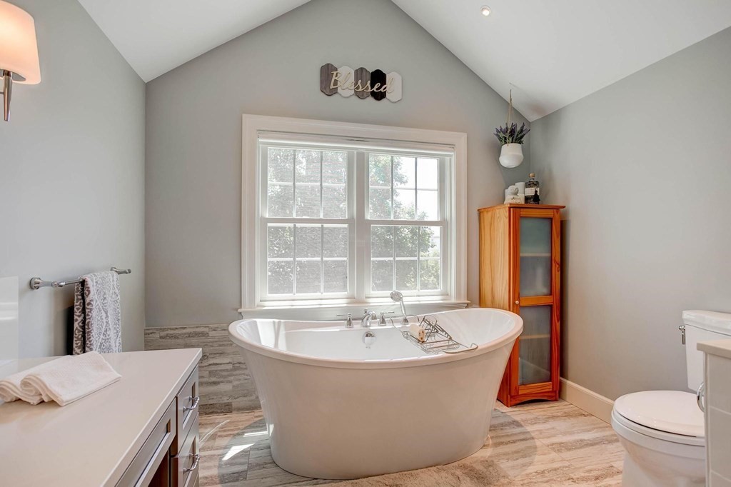 81 Bates Road Arlington, MA 02474 - Photo 27 of 41 Gallery Image 27