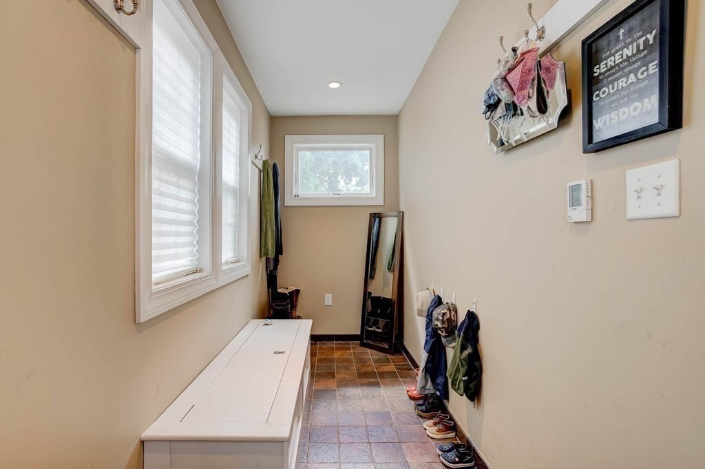 81 Bates Road Arlington, MA 02474 - Photo 7 of 41 Gallery Image 7