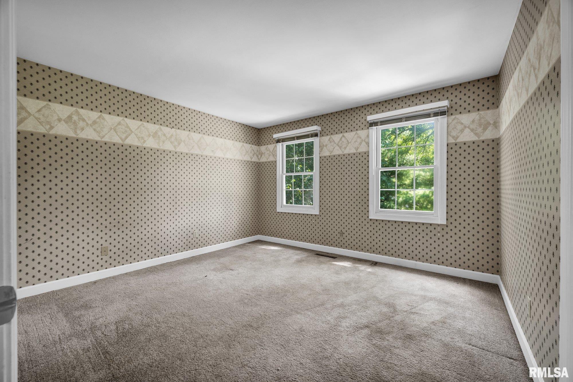 1883 Cornelia Road Galesburg, IL 61401 - Photo 43 of 52 Gallery Image 43