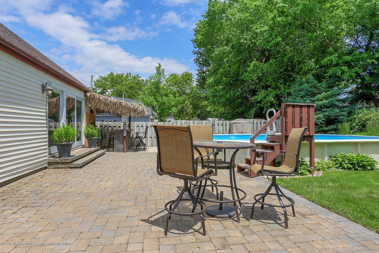 5 Carriage Road Hazlet, NJ 07730 - Photo 23 of 29 Carriagepatiopool