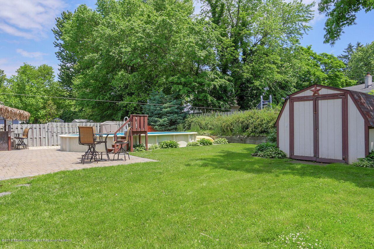 5 Carriage Road Hazlet, NJ 07730 - Photo 9 of 29 Carriagebackyard1