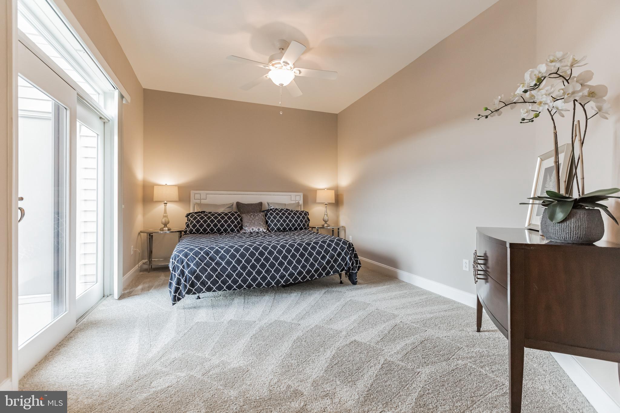 513 Carson Terrace, Unit 513 Huntingdon Valley, PA 19006 - Photo 15 of 20 Primary Bedroom