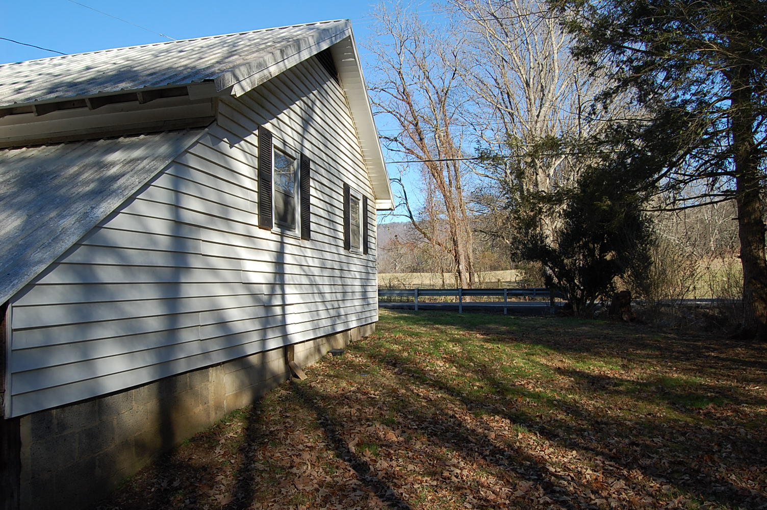 10595 Griffith Highway Whitwell, TN 37397 - Photo 18 of 57 DSC_0021