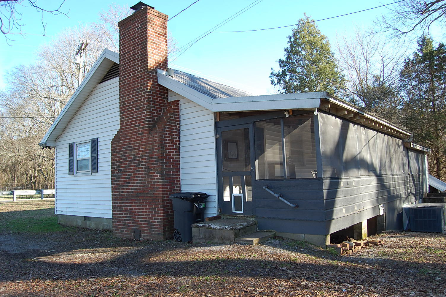 10595 Griffith Highway Whitwell, TN 37397 - Photo 10 of 57 DSC_0013