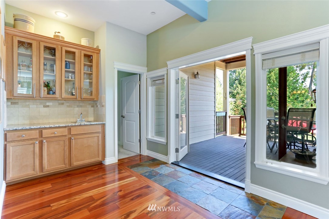 17228 Southeast Petrovitsky Road Renton, WA 98058 - Photo 20 of 40 Gallery Image 20
