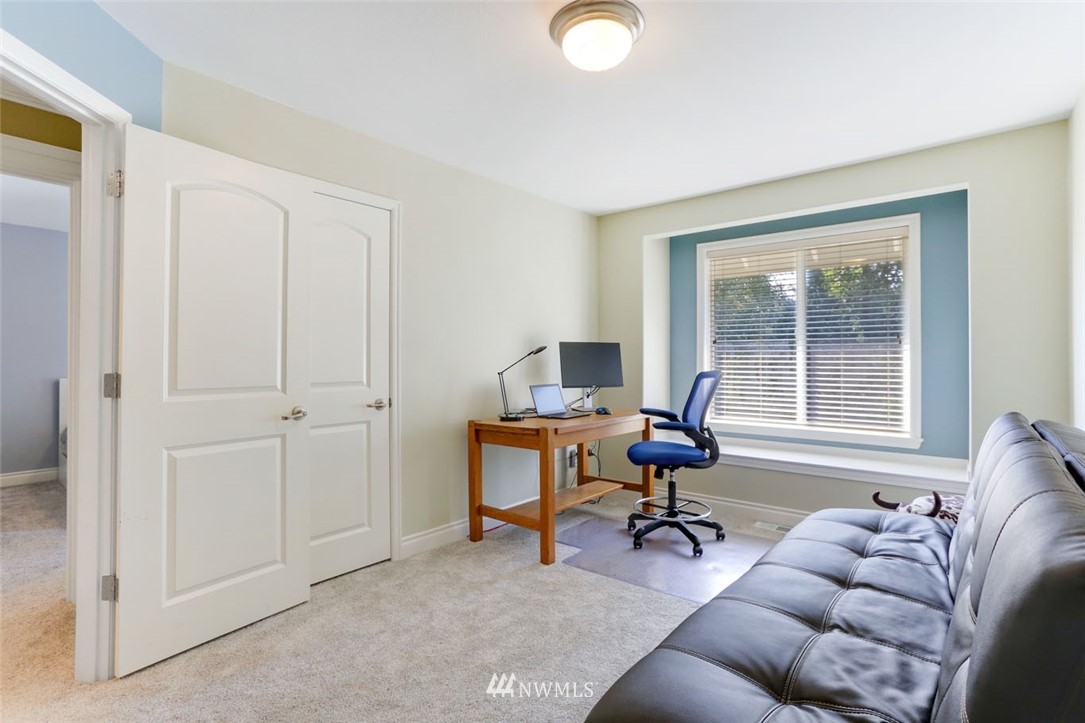 17228 Southeast Petrovitsky Road Renton, WA 98058 - Photo 29 of 40 Gallery Image 29