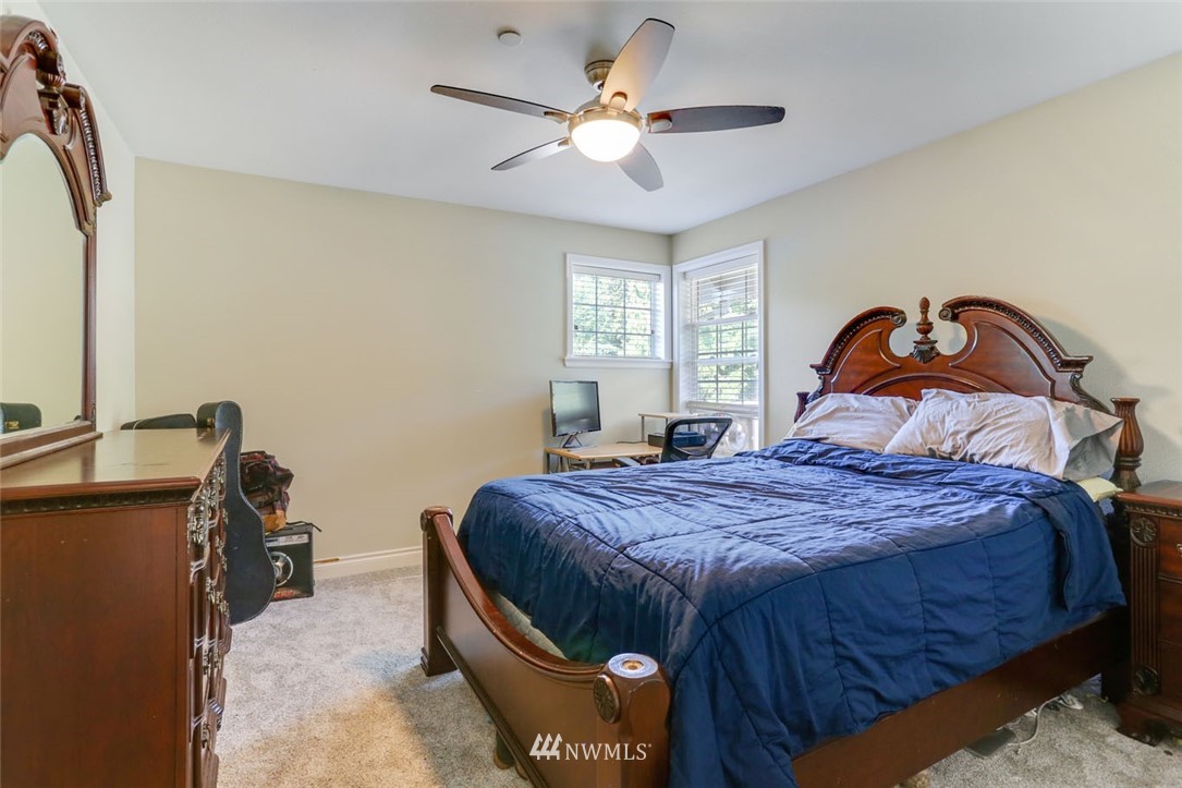 17228 Southeast Petrovitsky Road Renton, WA 98058 - Photo 30 of 40 Gallery Image 30
