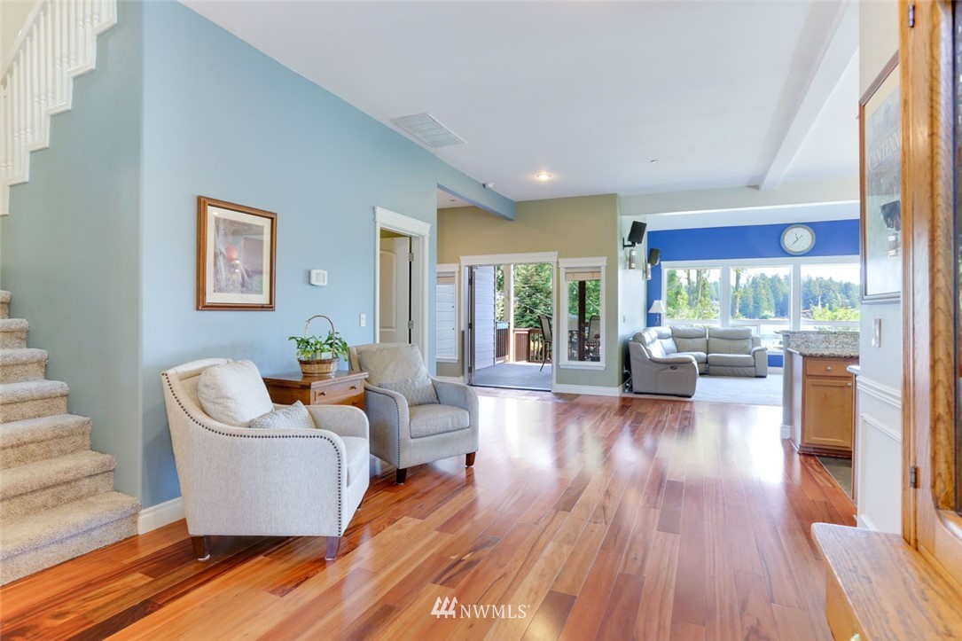 17228 Southeast Petrovitsky Road Renton, WA 98058 - Photo 10 of 40 Gallery Image 10