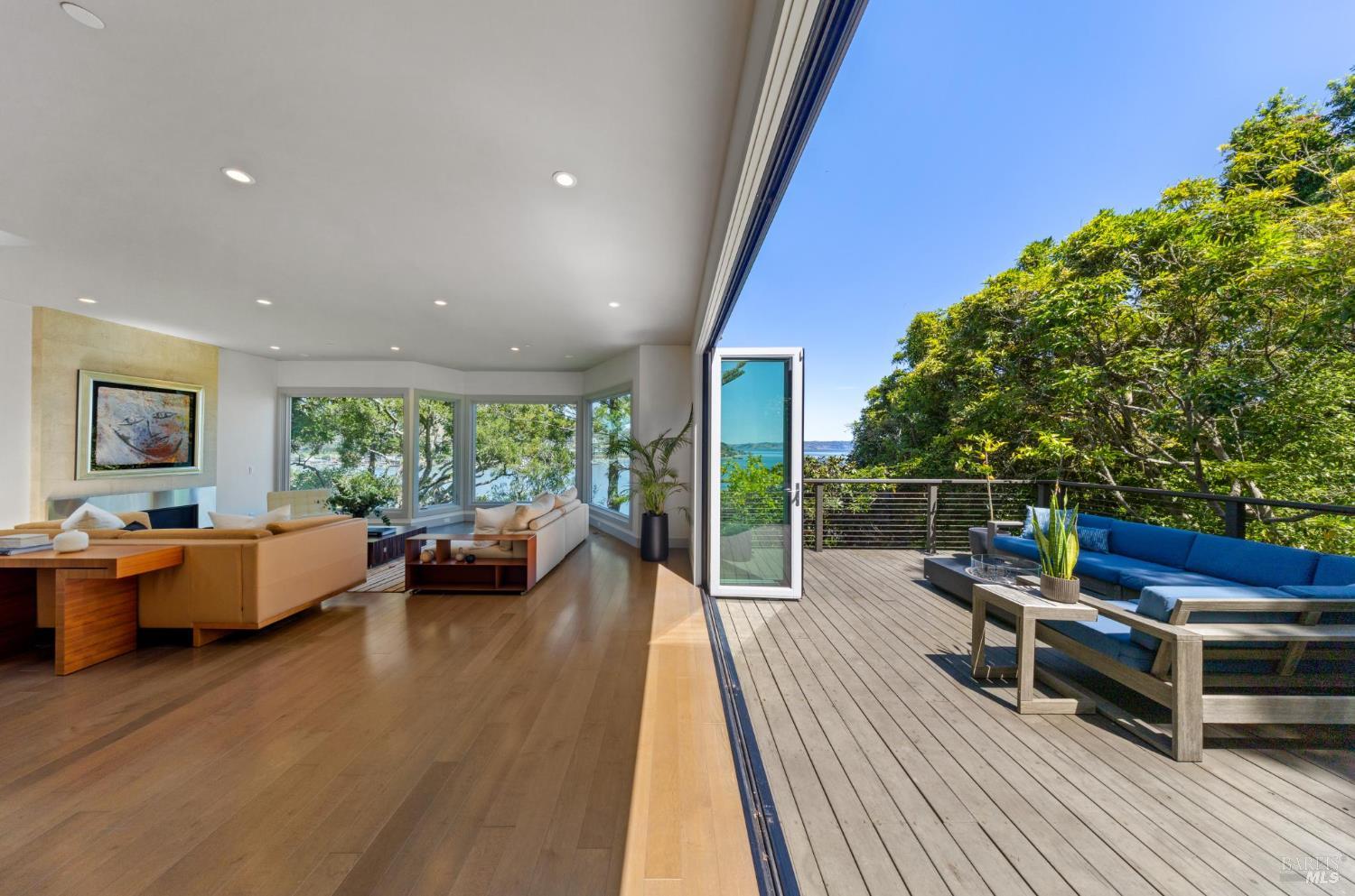 290 Beach Road Belvedere, CA 94920 - Photo 3 of 77