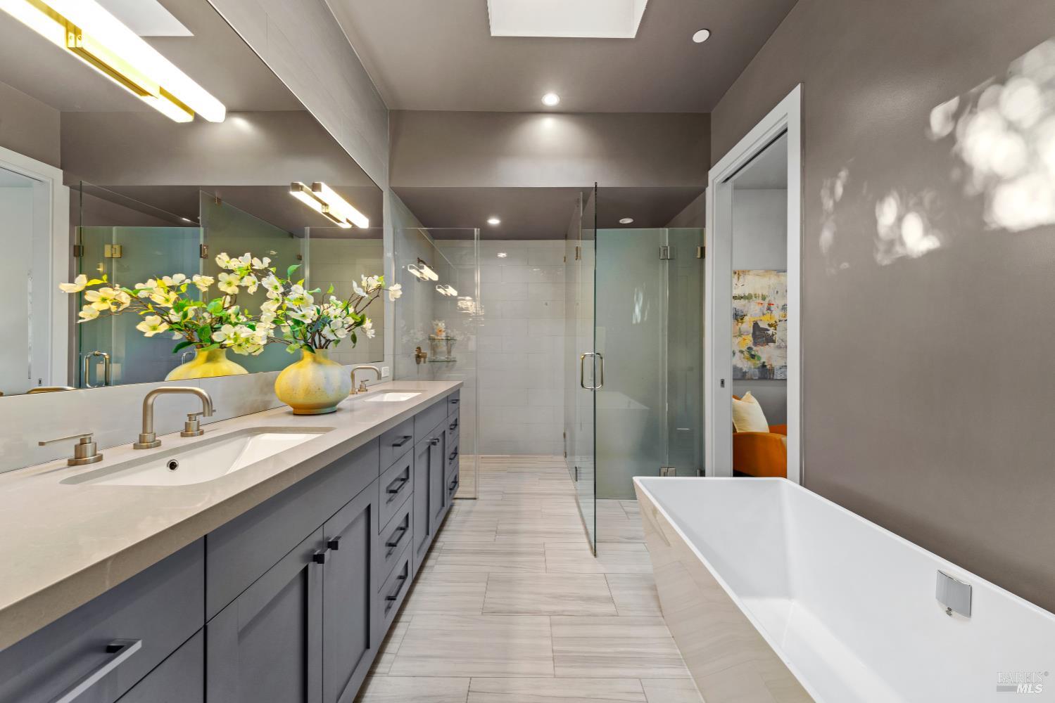 290 Beach Road Belvedere, CA 94920 - Photo 36 of 77