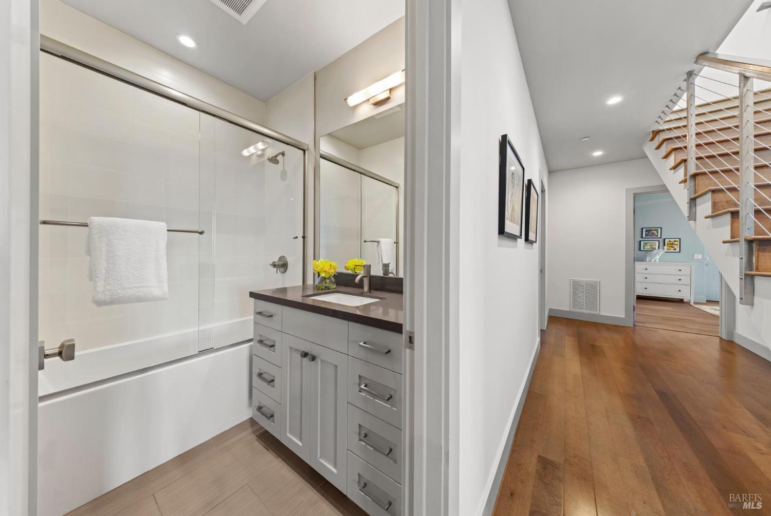 290 Beach Road Belvedere, CA 94920 - Photo 46 of 77