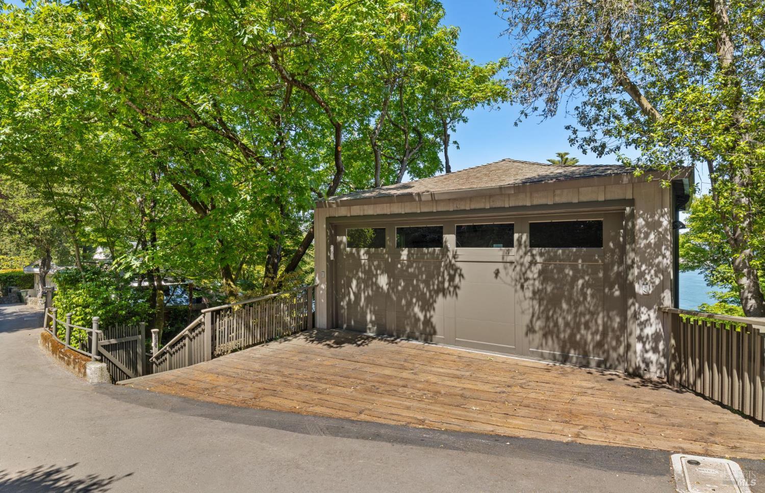 290 Beach Road Belvedere, CA 94920 - Photo 58 of 77